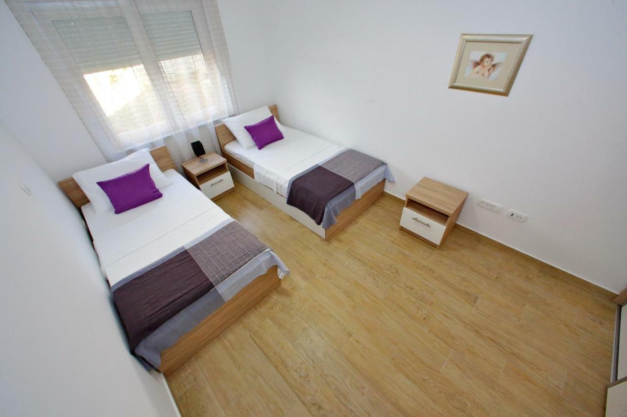 Luxury Apartments Sikiric_2 With Fantastic View On The Sea Bibinje Exterior photo